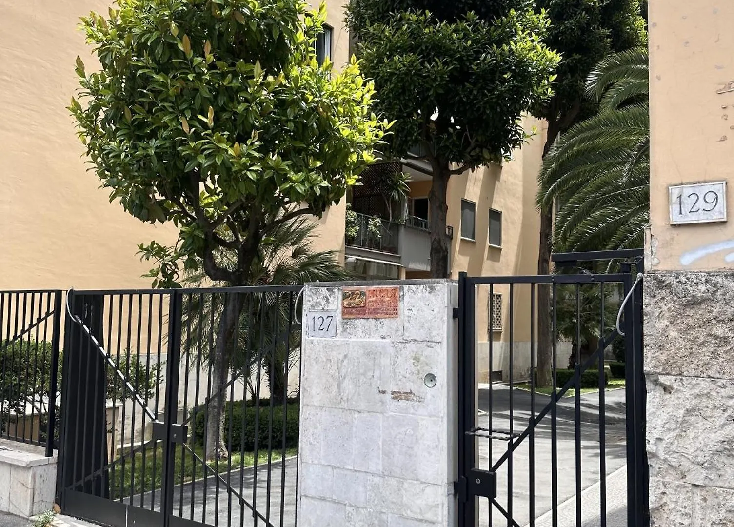 Rhome Away Montagnola Rome Apartment